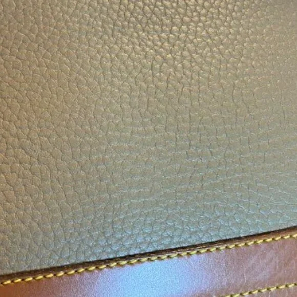 Dooney & Bourke Hobo Shoulder Bag Vintage Light/Med Taupe Pebbled Leather EUC - Picture 7 of 15